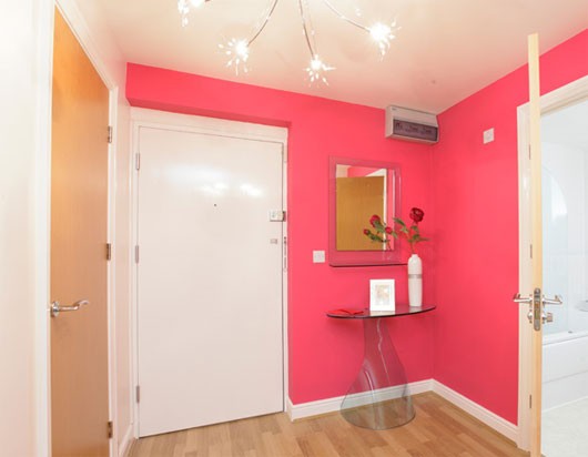 pink-and-white-home-interior-02.jpg