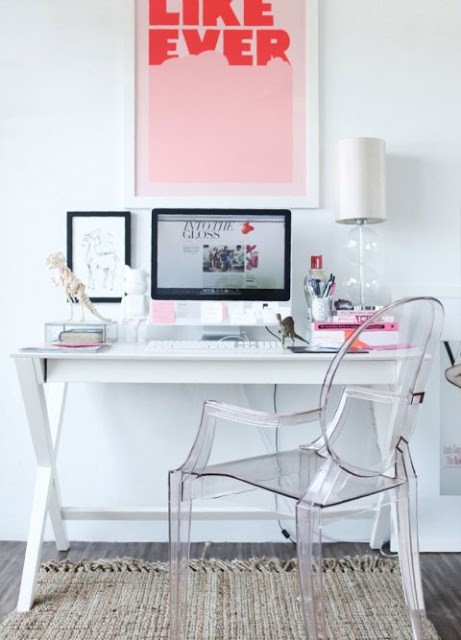 modern-white-pink-home-office-space-desk