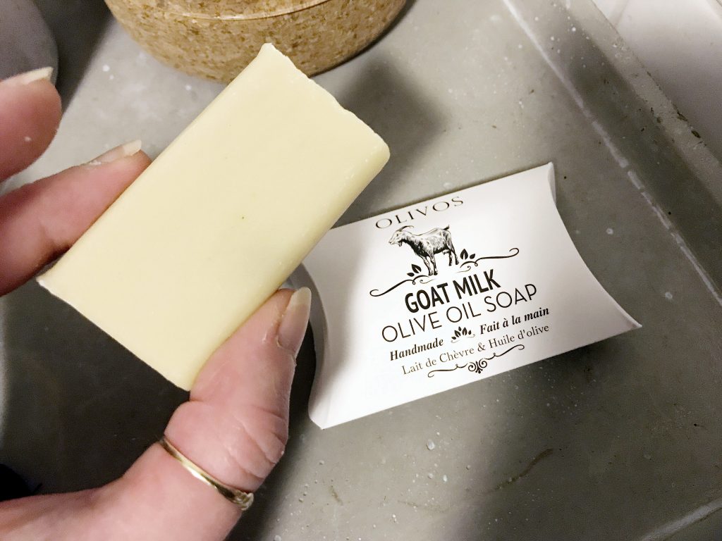 Loppuneet kosmetiikkatuotteet: syyskuu-joulukuu 2019, Olivos, Goat Milk Olive Oil Soap